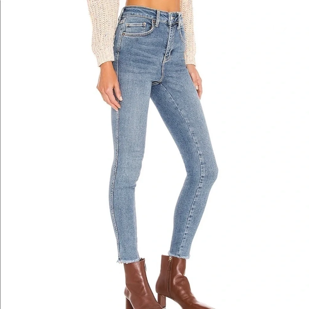 FREE PEOPLE , High Rise blue Jeans 24, NWT